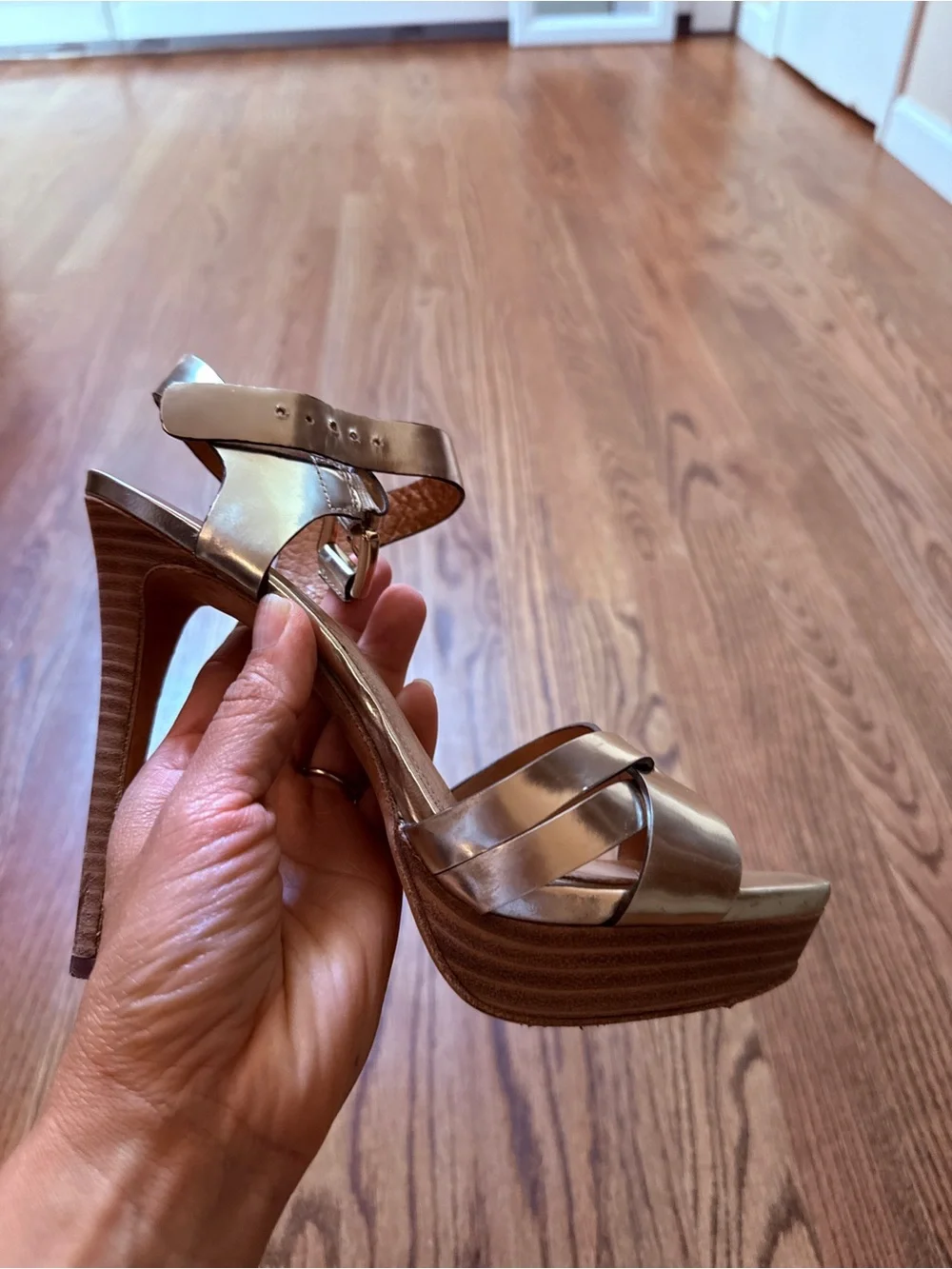 Coach Dani Mirror Metallic Gold Leather Strappy Heels Size 7